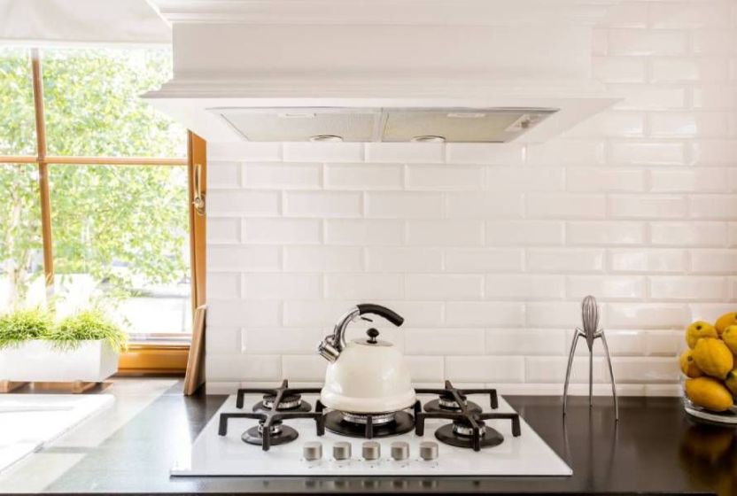How to Choose the Best Grout Colors for White Subway Tiles
