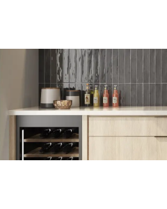 Negro Black Arrow 2x10 Bright Ceramic Tile